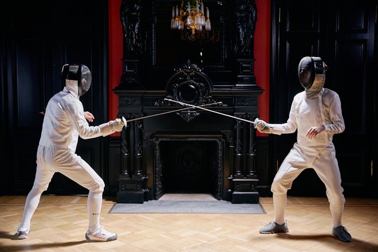 The Beginner Fencing Swords Guide To Choose The Right Type